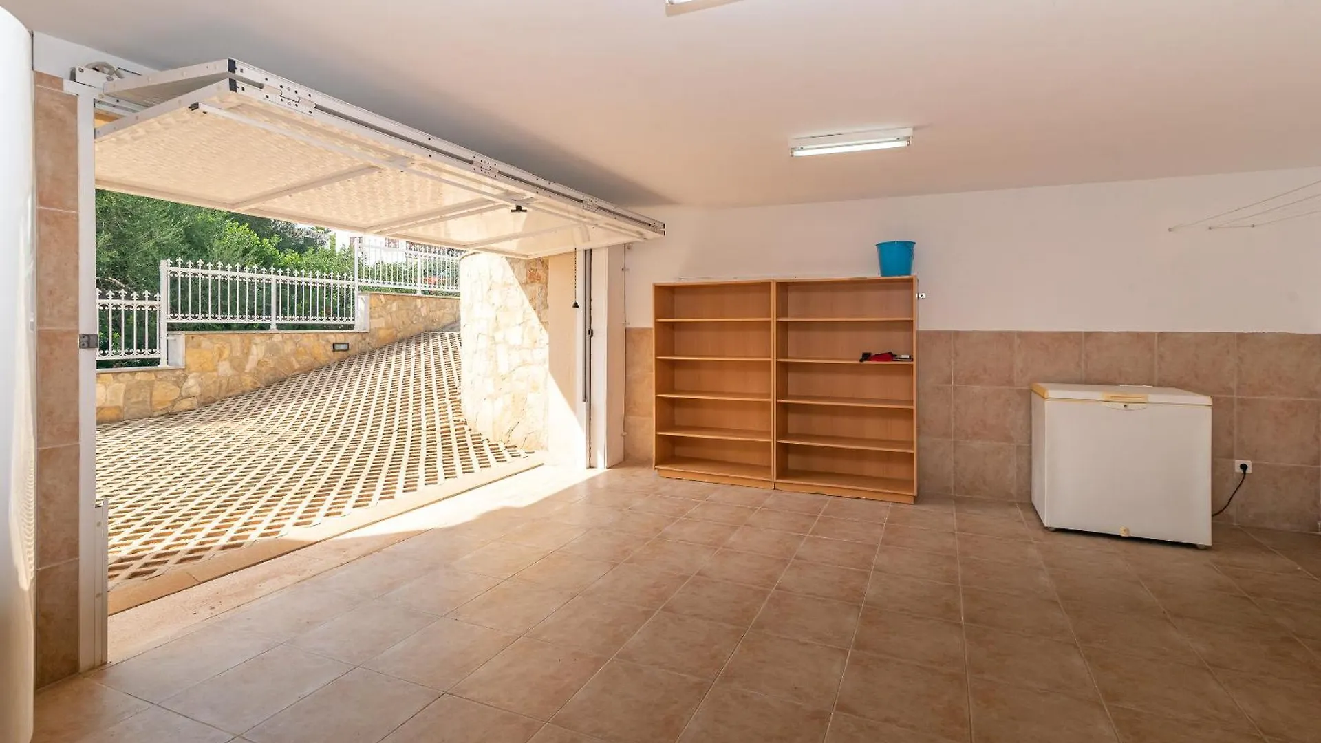 Beach Villa Arran De Mar By Sealand Villas Alcudia  Spain